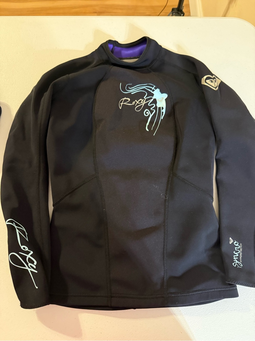 Roxy Syncro 1mm Hyperstretch Long Sleeve 10/38 Rash Guars Wetsuit Top Shirt